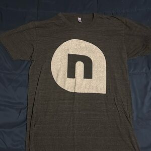 Men’s t-shirt size large